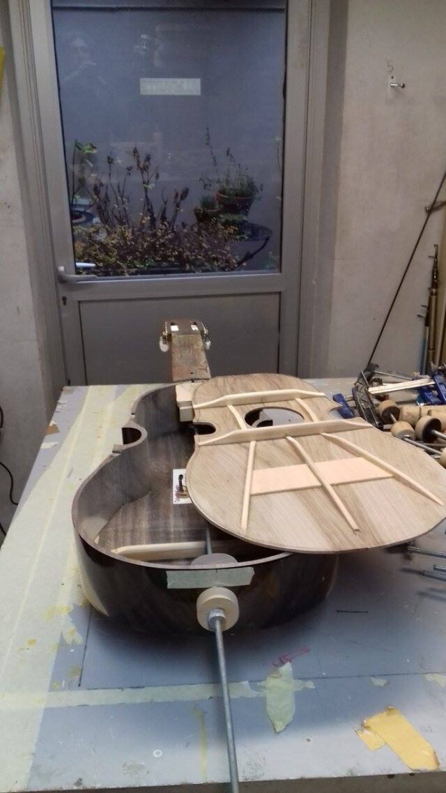 Réparation de guitare à Oyonnax