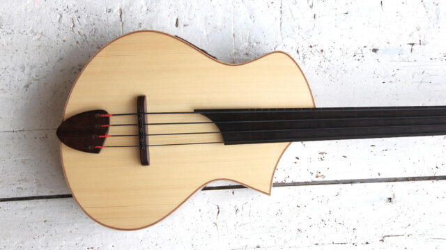https://www.huchard-luthier.com/modeles/basse-type-m/