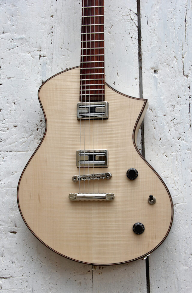https://www.huchard-luthier.com/modeles/electrique-type-m/